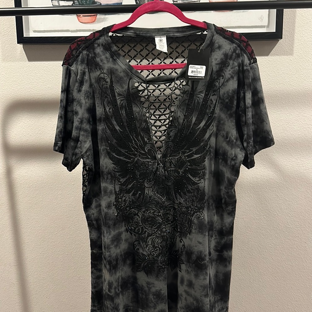 Affliction tee size XL gray and black with sequins